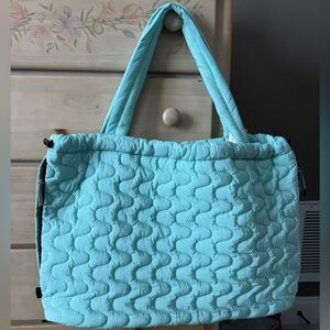 FP Movement Cool & Cozy tote in Pistachio NWT